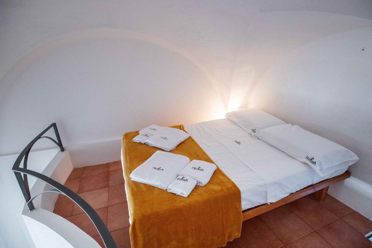 Hostunia Apartment ภายนอก รูปภาพ